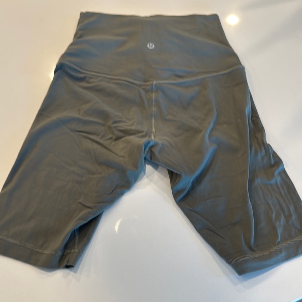 Lululemon Align Super High Rise Short *10"